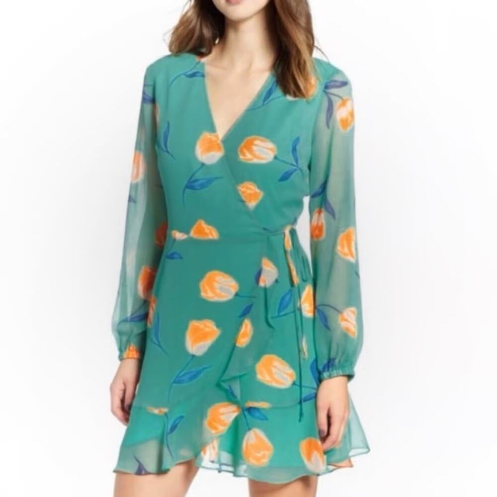 All In Favor Green Floral Wrap Long Sleeve Dress Size Medium